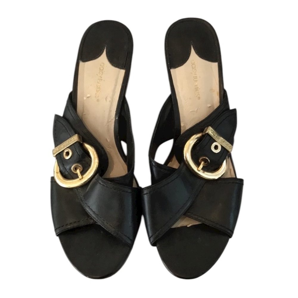 Daisy Fuentes black open toe wedges wicker heel & gold details size 10